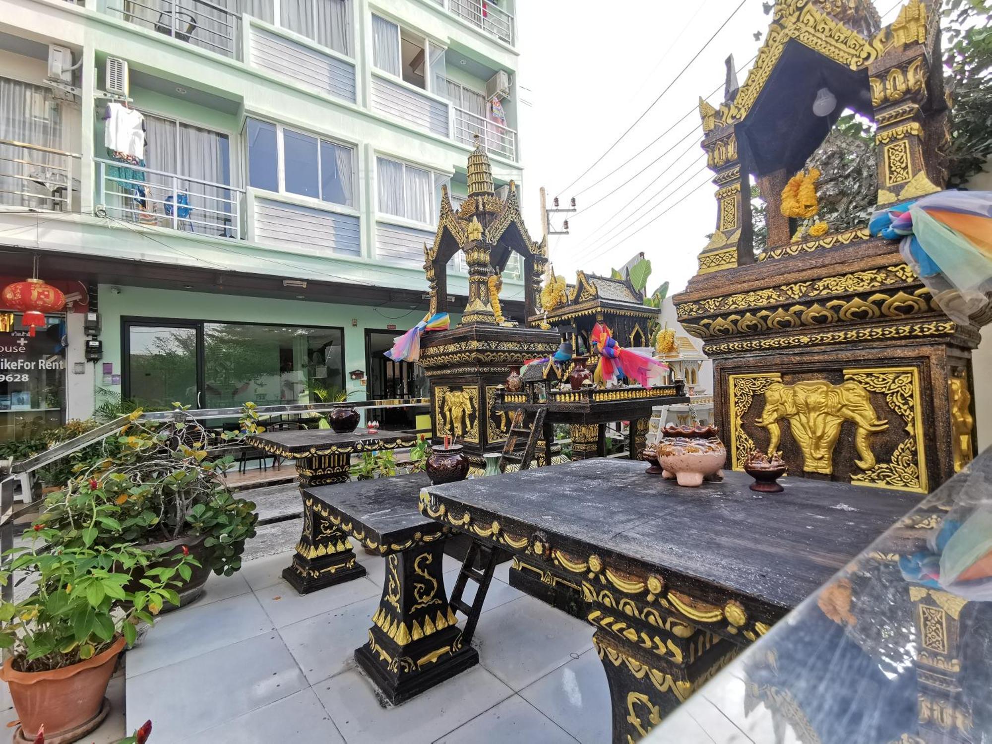 Hotel Lanting Patong Exterior foto